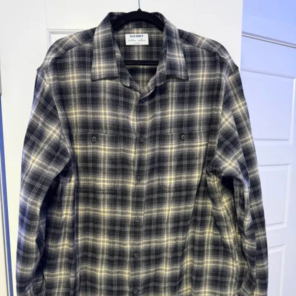 Plaid Flannel Pocket Shirt